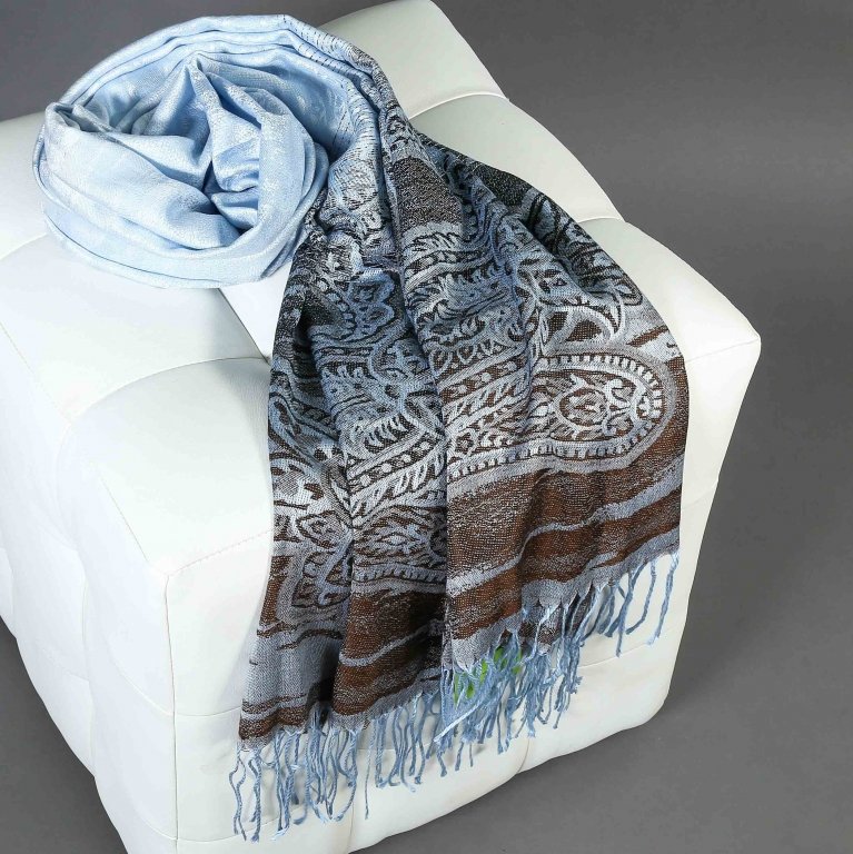 Палантин Poma Scarf P0012