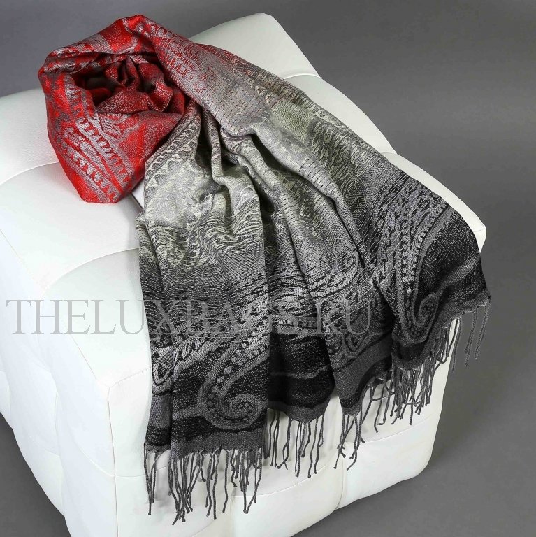 Палантин Poma Scarf P0020