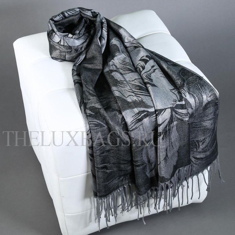 Палантин Poma Scarf P0038